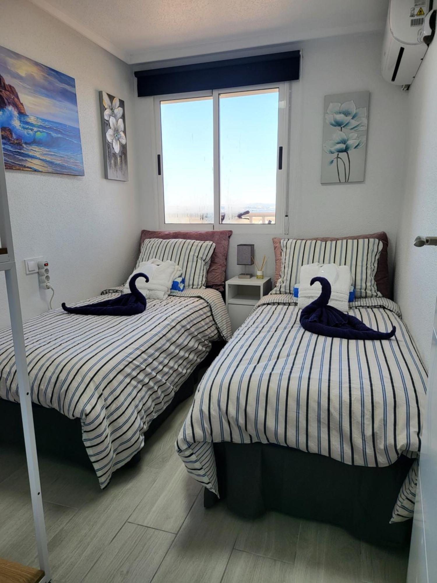 Skyline 21 Apartment Torrevieja Ngoại thất bức ảnh